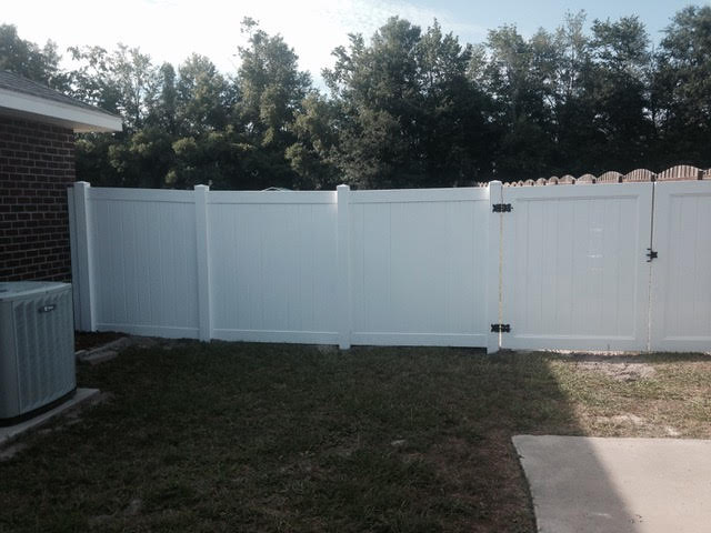 Fence Installer